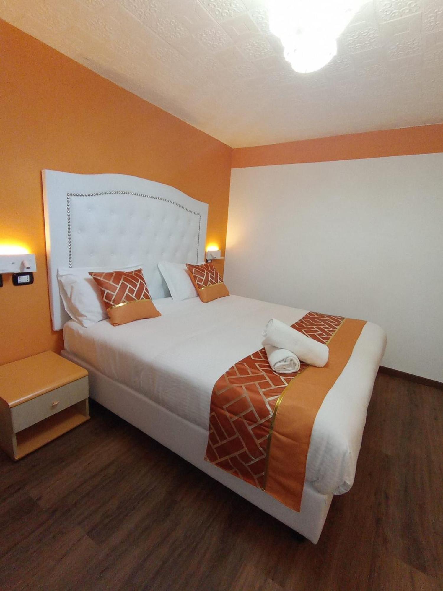 Hotel Veronese Genova Kültér fotó