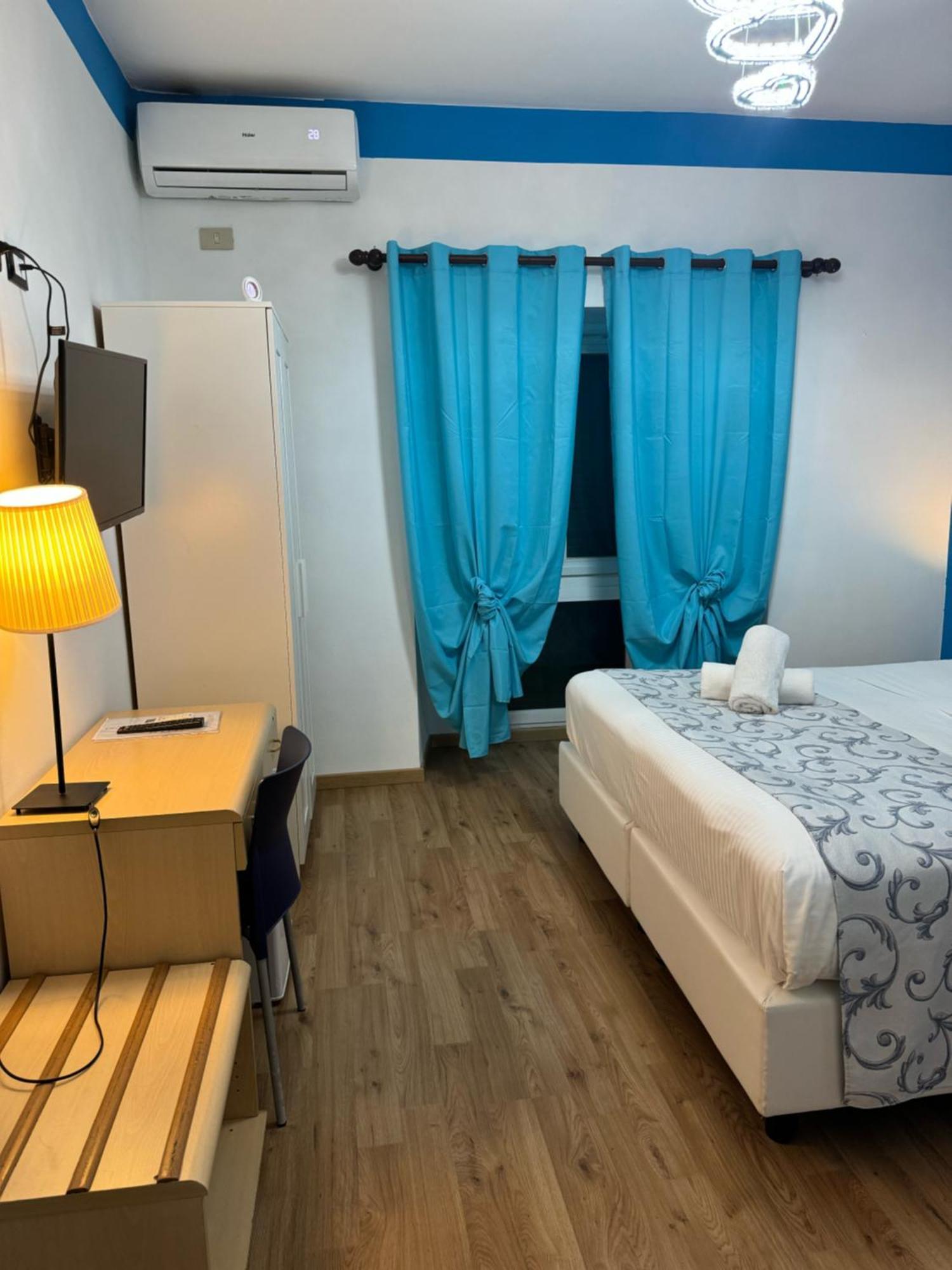 Hotel Veronese Genova Kültér fotó