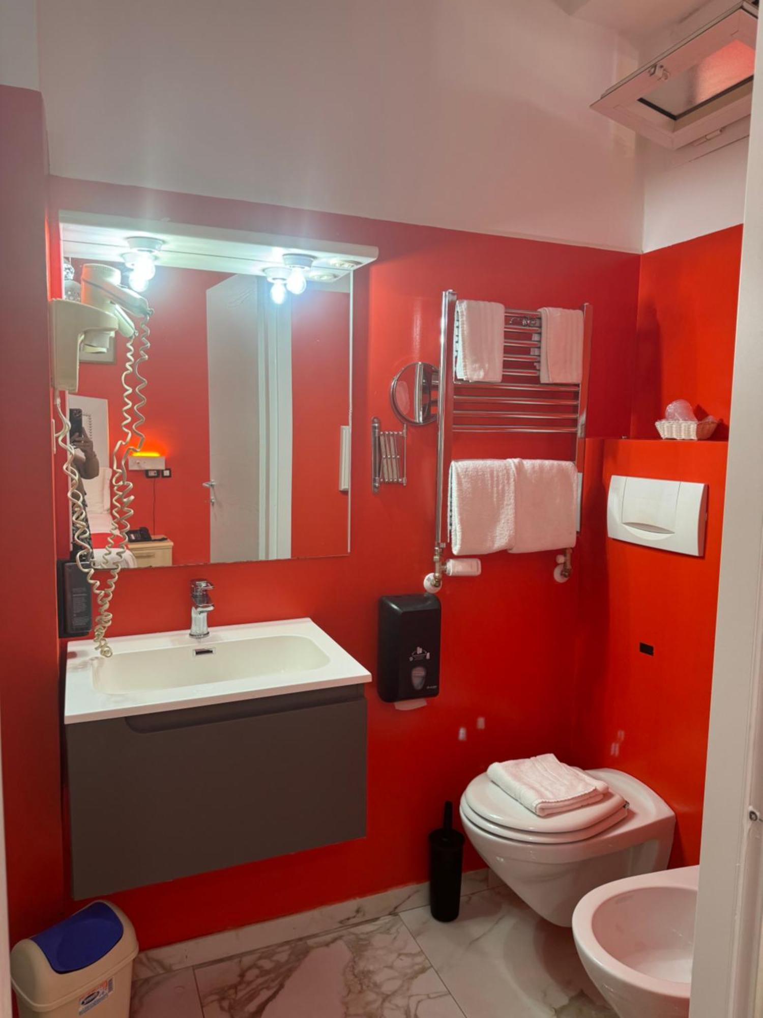 Hotel Veronese Genova Kültér fotó