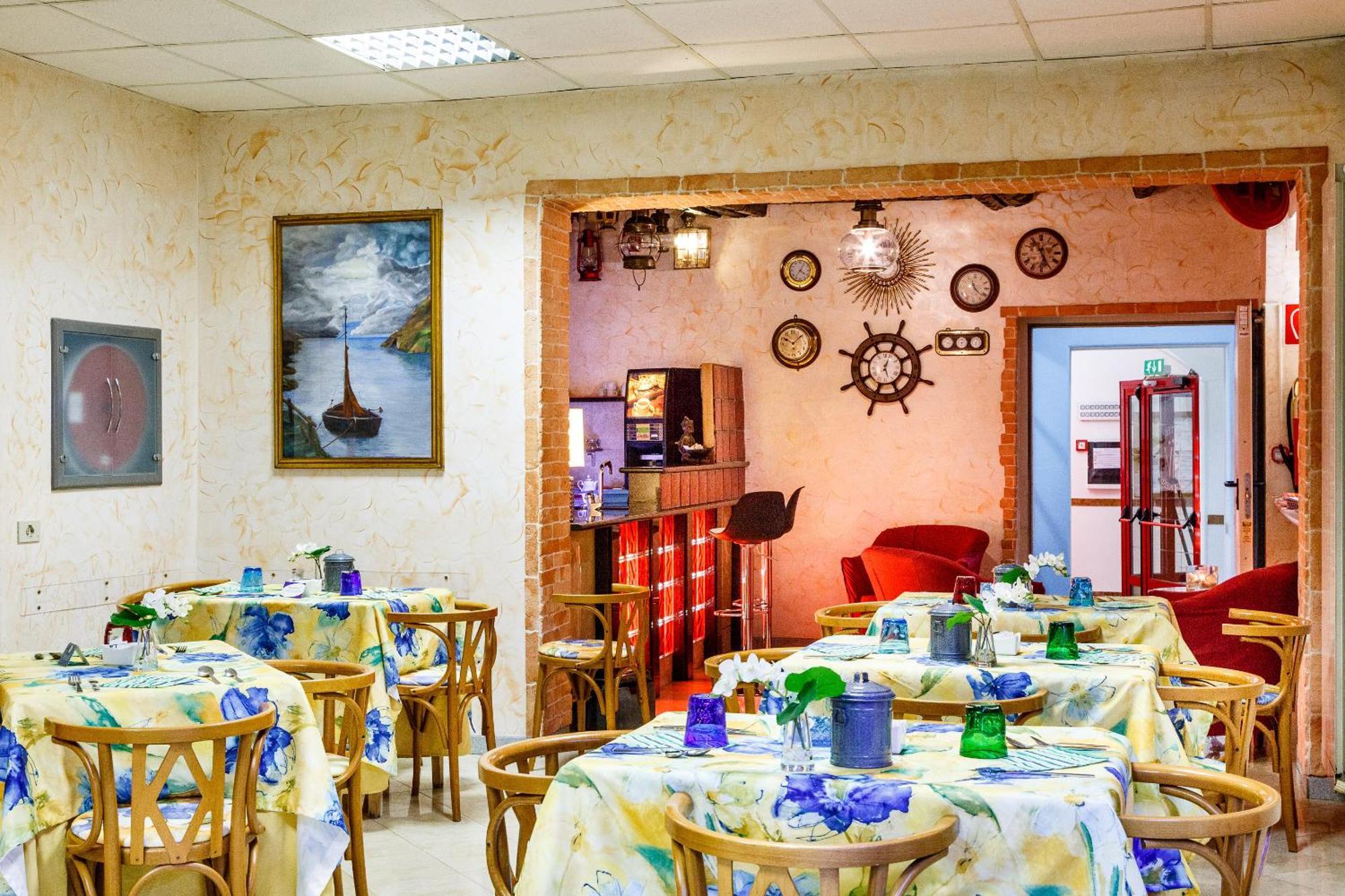 Hotel Veronese Genova Kültér fotó