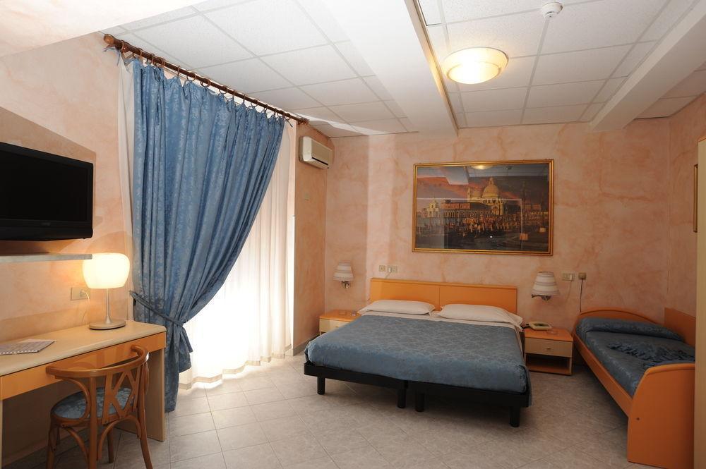 Hotel Veronese Genova Kültér fotó